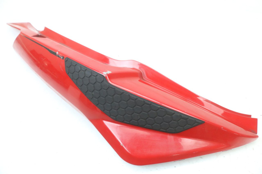 photo de CARENA POSTERIORE DESTRA KYMCO SUPER 8 4T 50 (2021 - 2024)