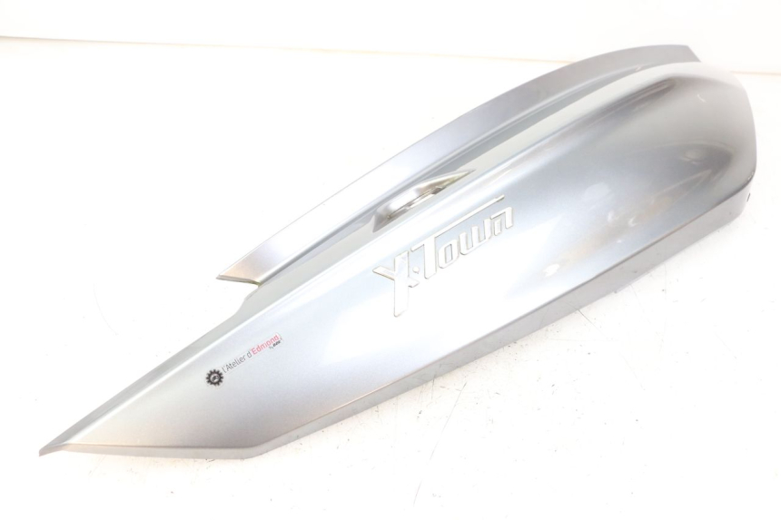 photo de PARAFANGO POSTERIORE DESTRO KYMCO X-TOWN XTOWN 125 (2016 - 2021)