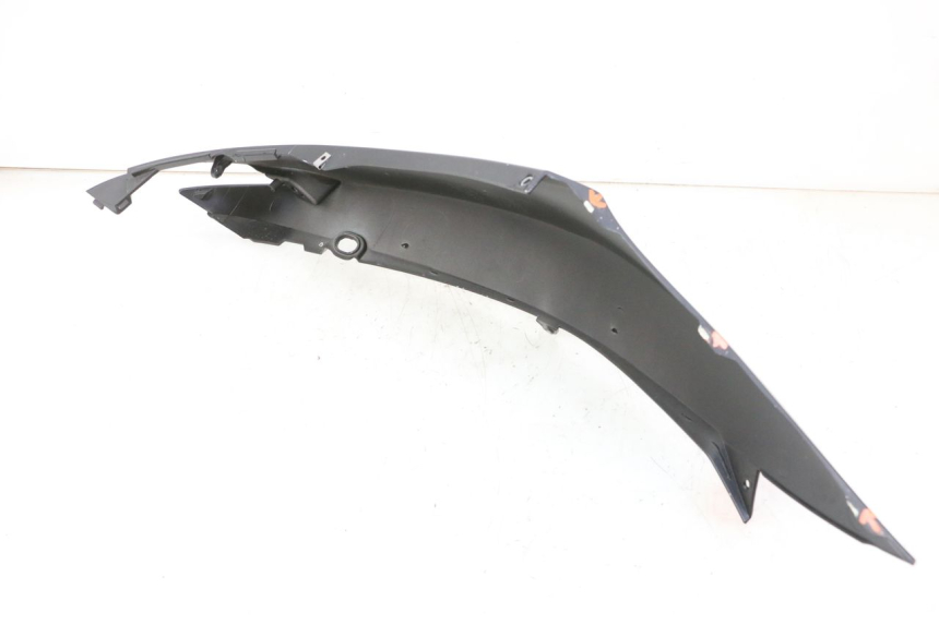 photo de CARENA POSTERIORE DESTRA PIAGGIO MP3 HPE 310 (2024 - 2025)