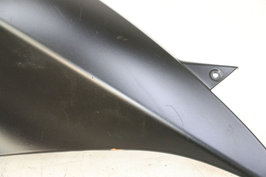 photo de CARENA POSTERIORE DESTRA PIAGGIO MP3 HPE 310 (2024 - 2025)