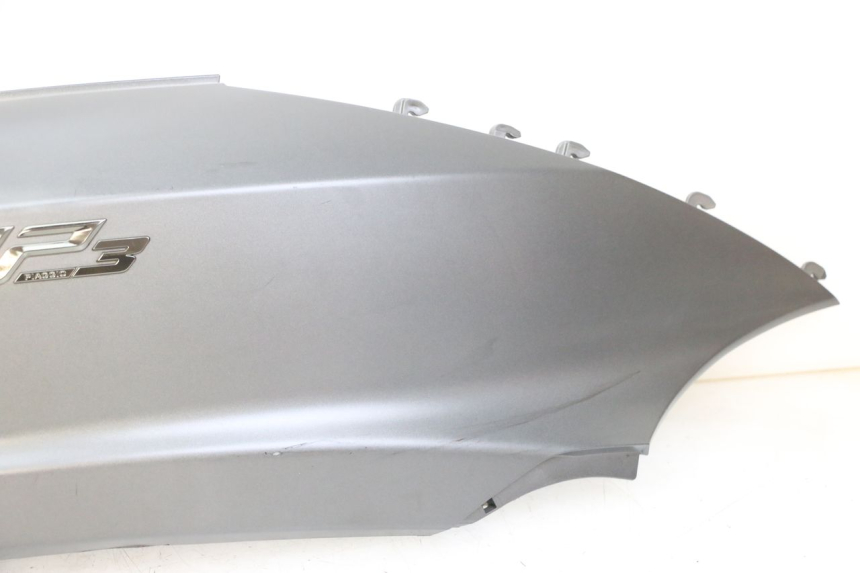 photo de PARAFANGO POSTERIORE DESTRO PIAGGIO MP3 500 (2014 - 2016)