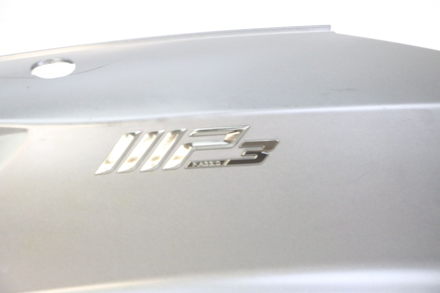 photo de PARAFANGO POSTERIORE DESTRO PIAGGIO MP3 500 (2014 - 2016)