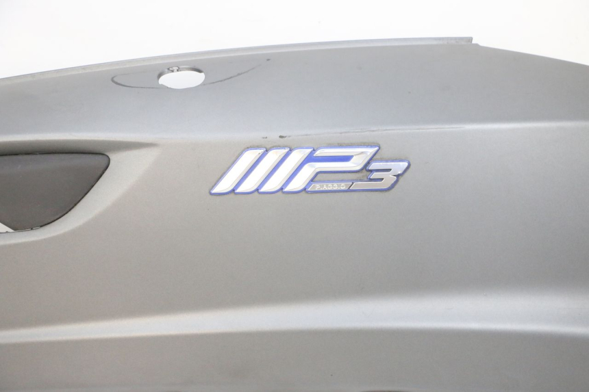 photo de CARENA POSTERIORE DESTRA PIAGGIO MP3 500 (2016 - 2018) - Zoom sui componenti