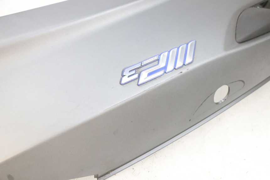 photo de CARENA POSTERIORE DESTRA PIAGGIO MP3 500 (2016 - 2018) - Ricambio usato controllato