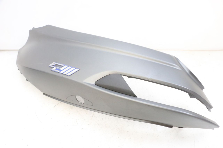 photo de CARENA POSTERIORE DESTRA PIAGGIO MP3 500 (2016 - 2018) - Marcature e riferimenti originali