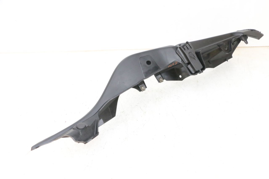 photo de CARENA POSTERIORE DESTRA YAMAHA MT-07 MT07 ABS 700 (2018 - 2020) - Altra vista dell'articolo