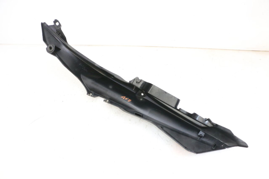 photo de CARENA POSTERIORE DESTRA YAMAHA MT-07 MT07 ABS 700 (2018 - 2020) - Ricambio usato controllato