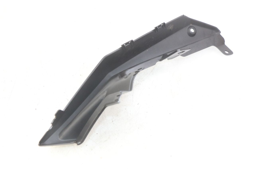 photo de PARAFANGO POSTERIORE DESTRO YAMAHA MT ABS 125 (2014 - 2018)