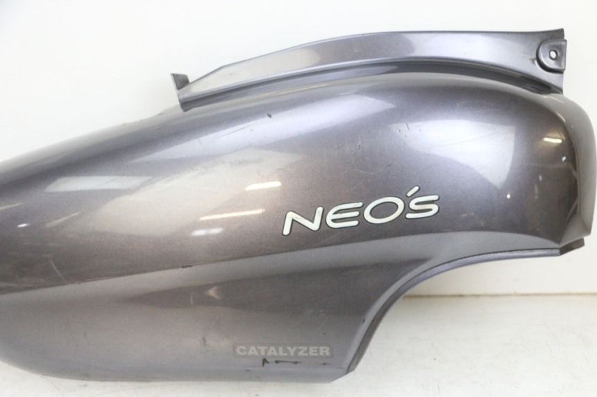 photo de CARENA POSTERIORE DESTRA YAMAHA NEO'S NEOS 2T 50 (1998 - 2007) - Zoom sui componenti