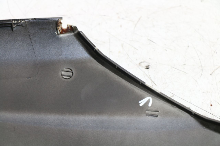 photo de PARAFANGO POSTERIORE DESTRO MBK OVETTO ONE 2T 50 (2013 - 2017)