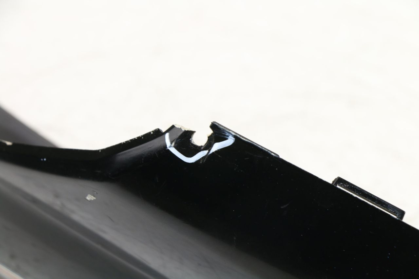 photo de PARAFANGO POSTERIORE DESTRO MBK OVETTO ONE 2T 50 (2013 - 2017)