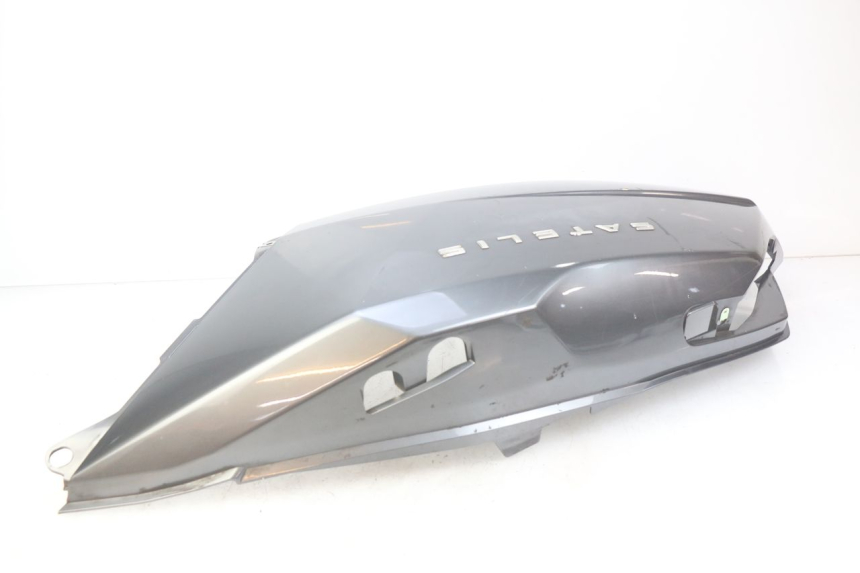 photo de PARAFANGO POSTERIORE DESTRO PEUGEOT SATELIS 125 (2010 - 2012)
