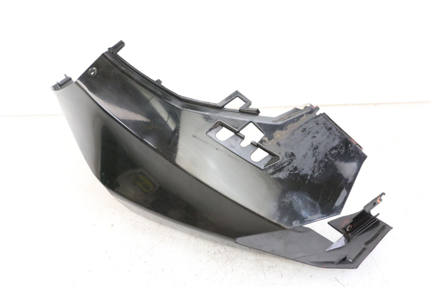 photo de CARENA POSTERIORE DESTRA PEUGEOT SPEEDFIGHT 3 LC 2T 50 (2009 - 2015)