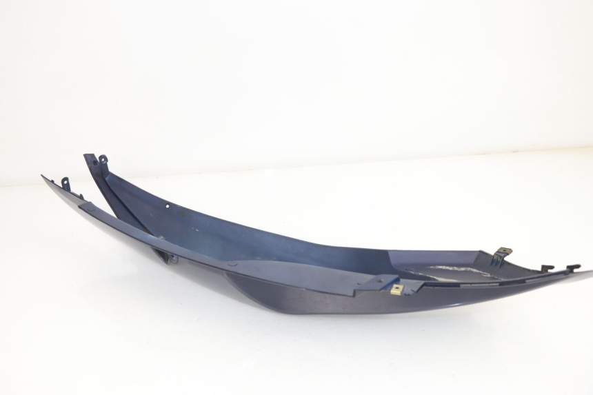 photo de CARENA POSTERIORE DESTRA PEUGEOT SUM UP 125 (2008 - 2013)