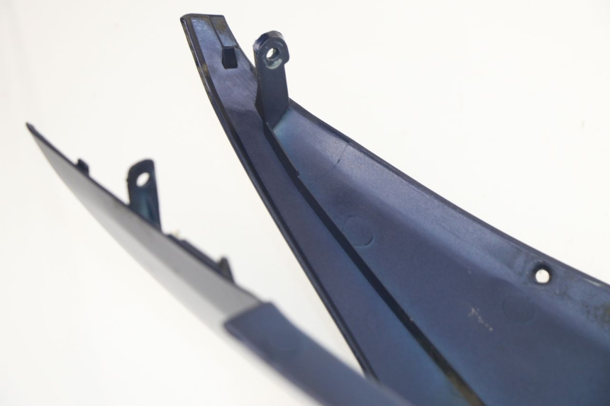 photo de CARENA POSTERIORE DESTRA PEUGEOT SUM UP 125 (2008 - 2013)