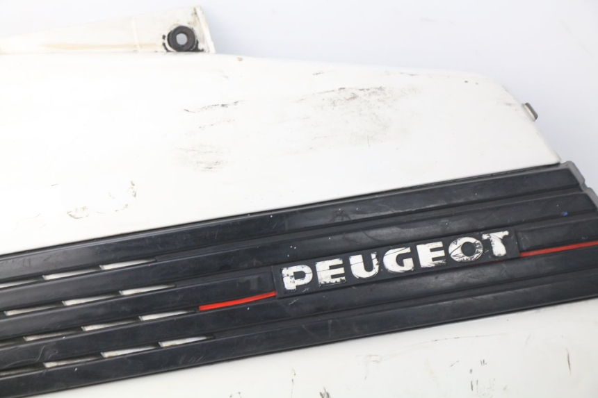 photo de PARAFANGO POSTERIORE DESTRO PEUGEOT SX 80 (1986 - 1995)