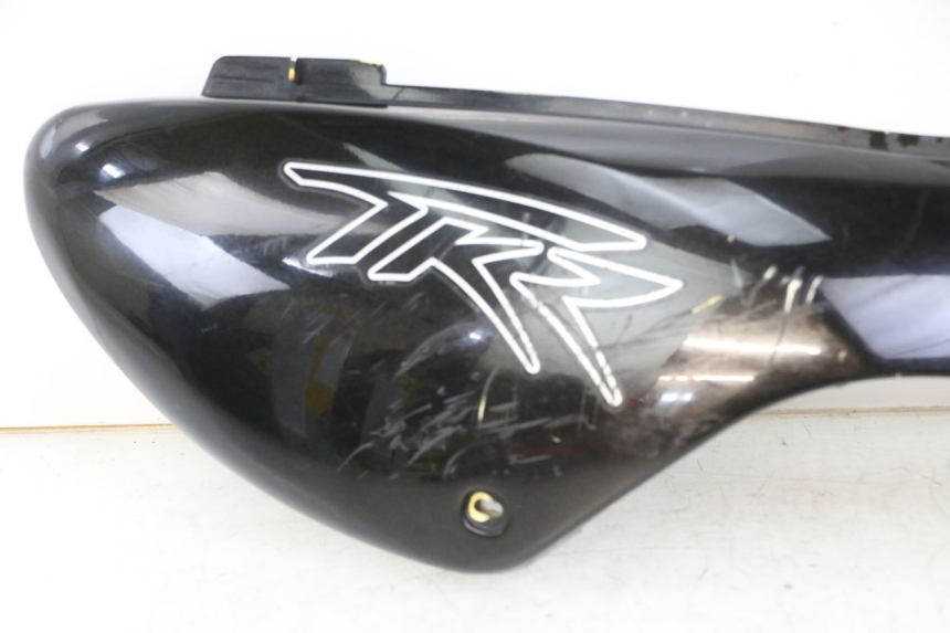 photo de CARENA POSTERIORE DESTRA PEUGEOT TREKKER TKR 50 (2005 - 2014)