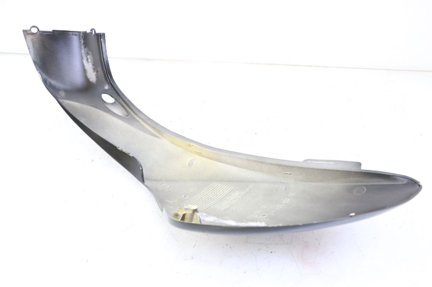 photo de CARENA POSTERIORE DESTRA PEUGEOT TREKKER TKR 50 (2005 - 2014)