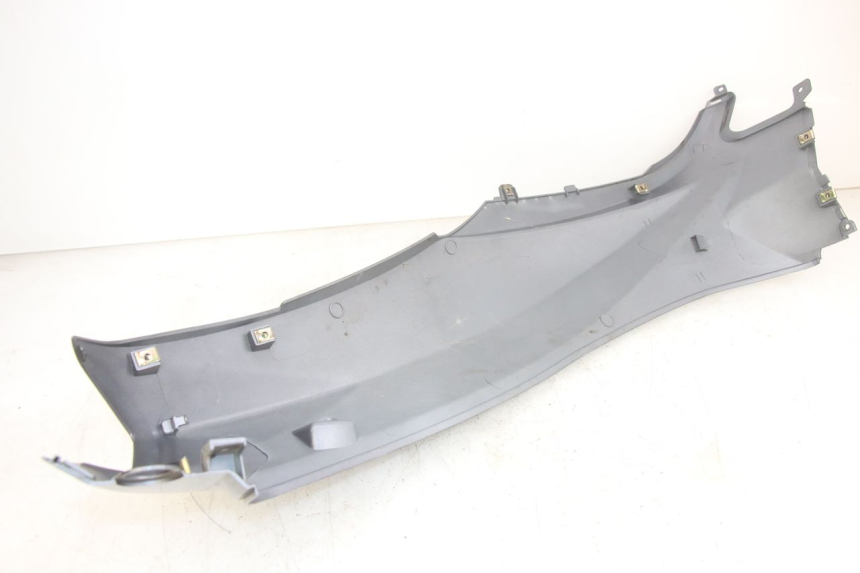 photo de PARAFANGO POSTERIORE DESTRO PEUGEOT TWEET 4T 50 (2014 - 2019)