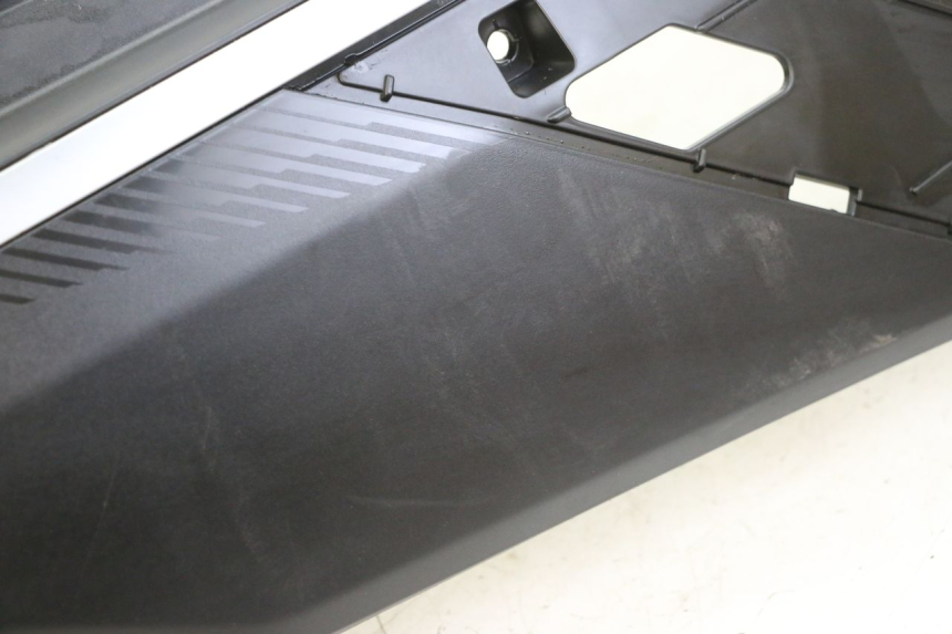 photo de PARAFANGO POSTERIORE DESTRO PEUGEOT TWEET 4T 50 (2023 - 2025)