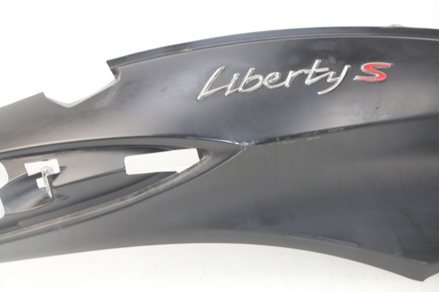 photo de PARAFANGO POSTERIORE DESTRO PIAGGIO LIBERTY IGET 4T 50 (2015 - 2020)