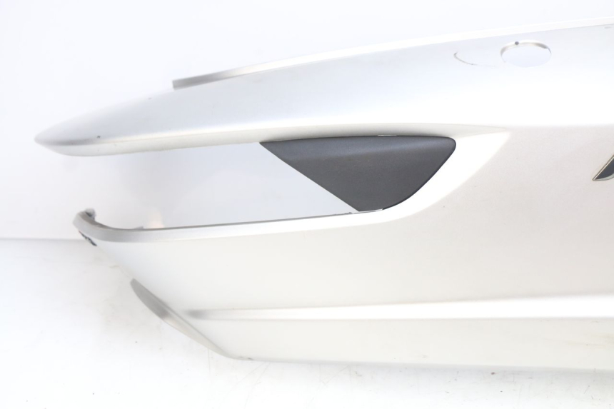 photo de PARAFANGO POSTERIORE DESTRO PIAGGIO MP3 500 (2014 - 2016)