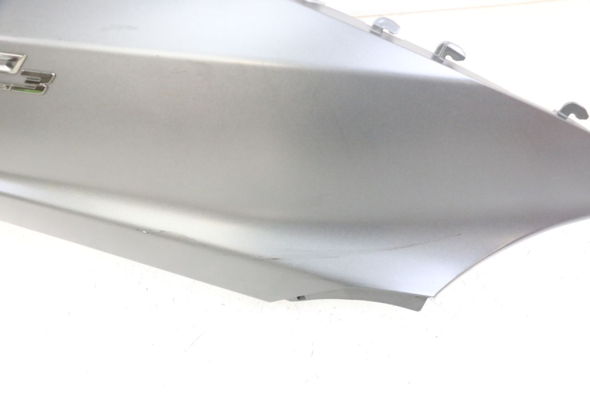 photo de PARAFANGO POSTERIORE DESTRO PIAGGIO MP3 500 (2014 - 2016)