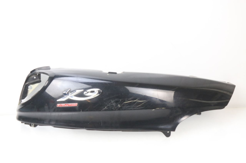 photo de PARAFANGO POSTERIORE DESTRO PIAGGIO X9 EVOLUTION 125 (2003 - 2007)