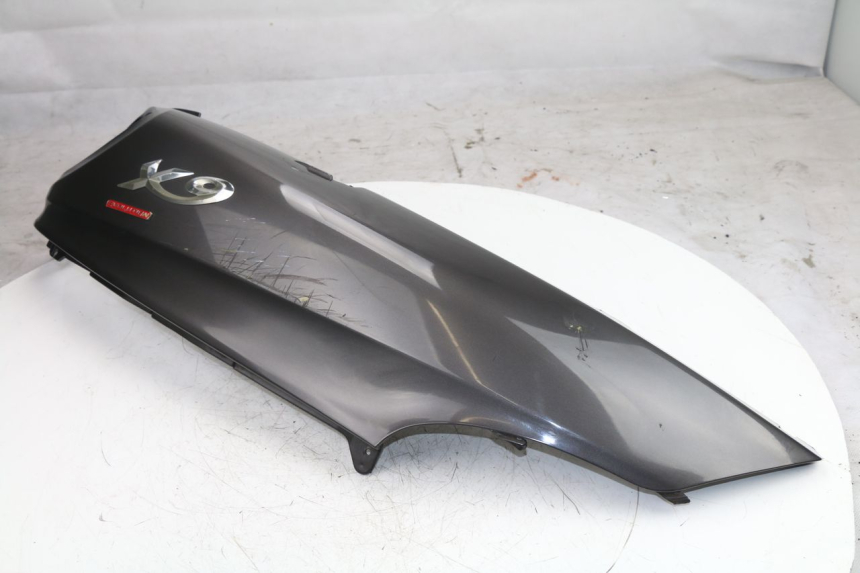 photo de PARAFANGO POSTERIORE DESTRO PIAGGIO X9 EVOLUTION 125 (2003 - 2007)