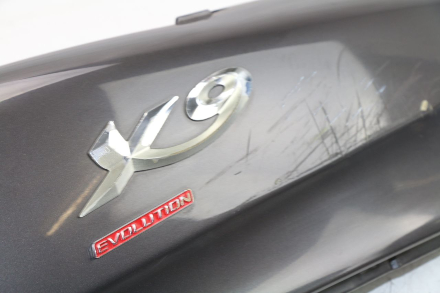 photo de PARAFANGO POSTERIORE DESTRO PIAGGIO X9 EVOLUTION 125 (2003 - 2007)