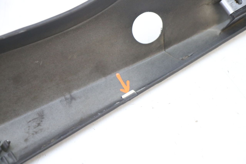 photo de CARENA POSTERIORE DESTRA GILERA RUNNER SP 50 (2006 - 2008)
