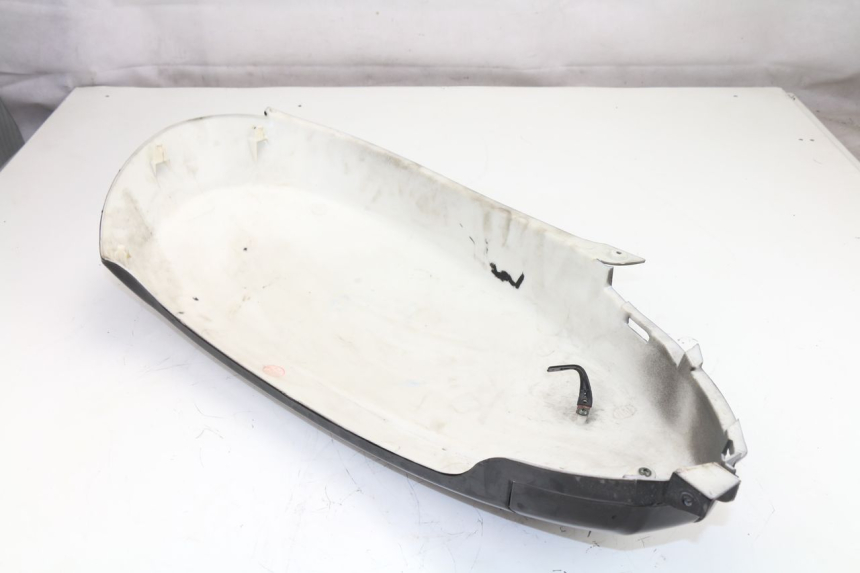 photo de PARAFANGO POSTERIORE DESTRO S-RIDER CAPRI 2T 50 (2010 - 2017)
