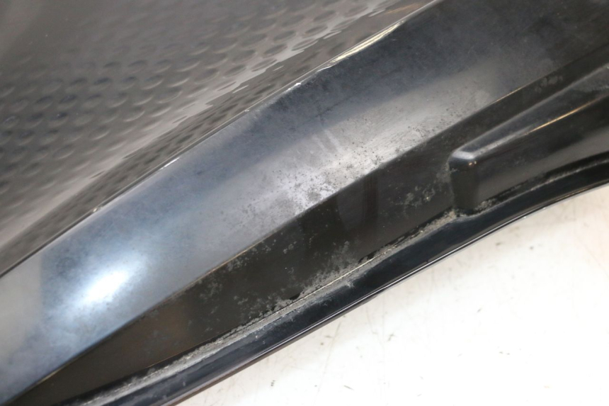 photo de PARAFANGO POSTERIORE DESTRO JM MOTORS SANTANA 50 (2014 - 2023) - Stato della superficie e materiale