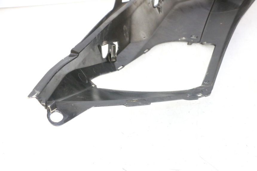 photo de CARENA POSTERIORE DESTRA PEUGEOT SATELIS COMPRESSOR K15 125 (2006 - 2009)