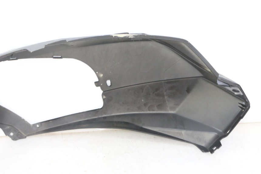 photo de CARENA POSTERIORE DESTRA PEUGEOT SATELIS COMPRESSOR K15 125 (2006 - 2009)