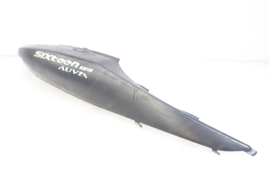 photo de PARAFANGO POSTERIORE DESTRO SUZUKI SIXTEEN 125 (2008 - 2010)