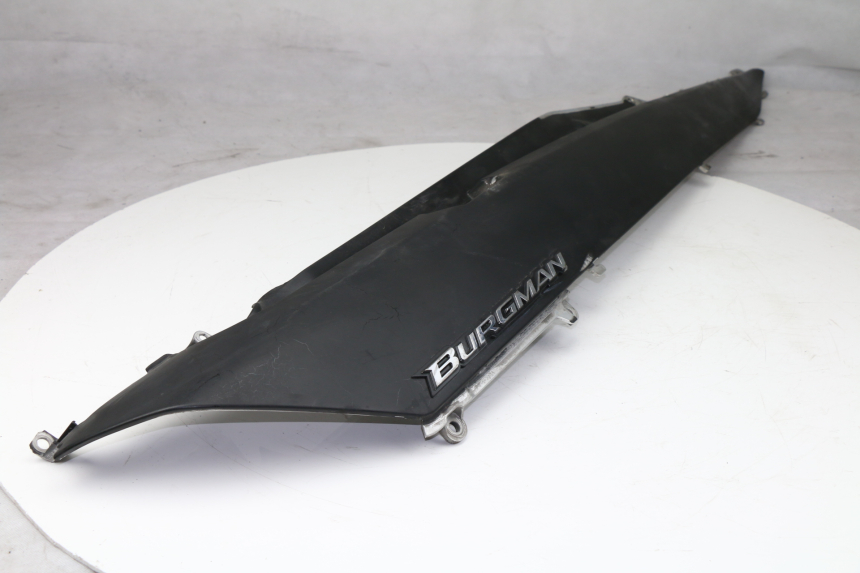 photo de PARAFANGO POSTERIORE DESTRO SUZUKI AN BURGMAN 400 (1999 - 2005)