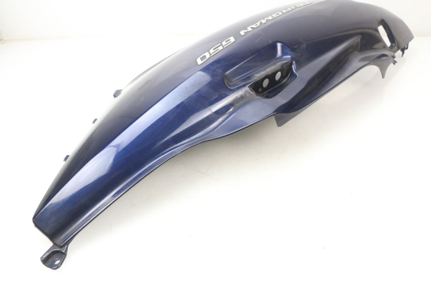photo de PARAFANGO POSTERIORE DESTRO SUZUKI BURGMAN 650 (2002 - 2004)