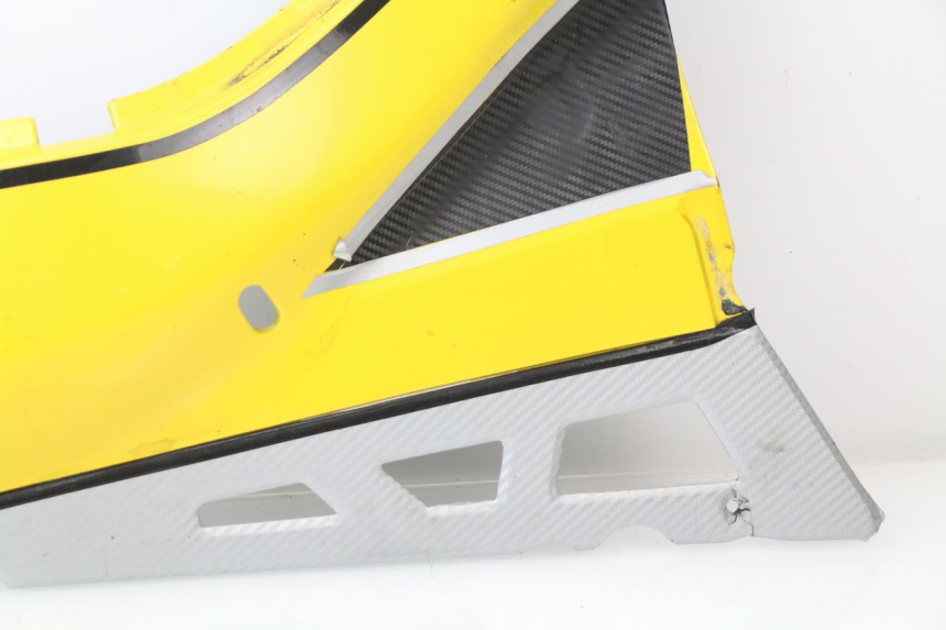 photo de PARAFANGO POSTERIORE DESTRO SUZUKI GSXF GSX F 600 (1988 - 1997)