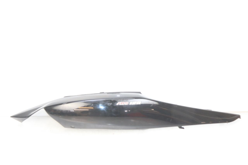 photo de PARAFANGO POSTERIORE DESTRO SUZUKI SIXTEEN 125 (2008 - 2010)