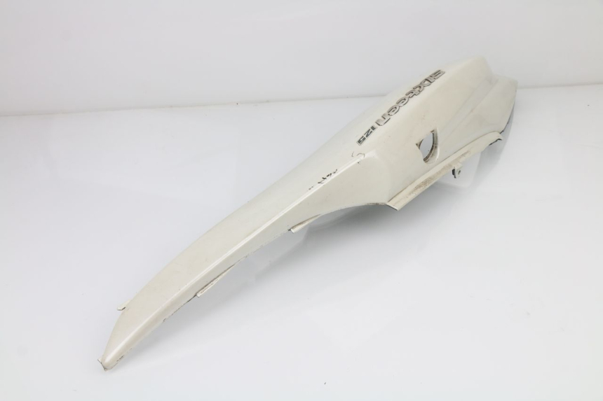 photo de PARAFANGO POSTERIORE DESTRO SUZUKI SIXTEEN 125 (2008 - 2010)