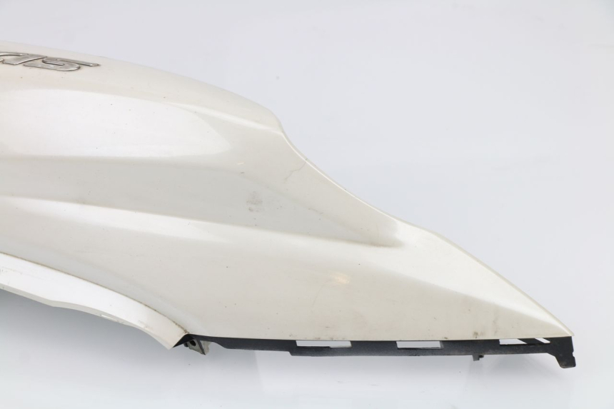 photo de PARAFANGO POSTERIORE DESTRO SUZUKI SIXTEEN 125 (2008 - 2010)