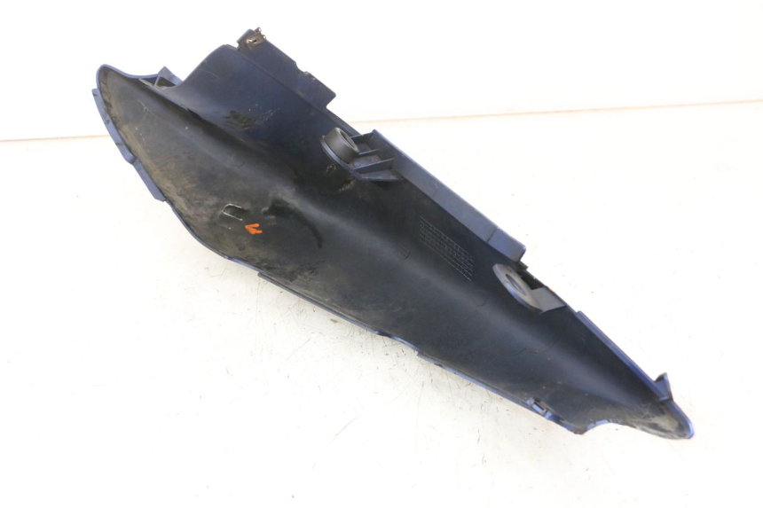 photo de CARENA POSTERIORE DESTRA SUZUKI SV S 650 (1999 - 2002)