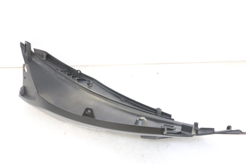 photo de PARAFANGO POSTERIORE DESTRO APRILIA SXR 50 (2021 - 2023)