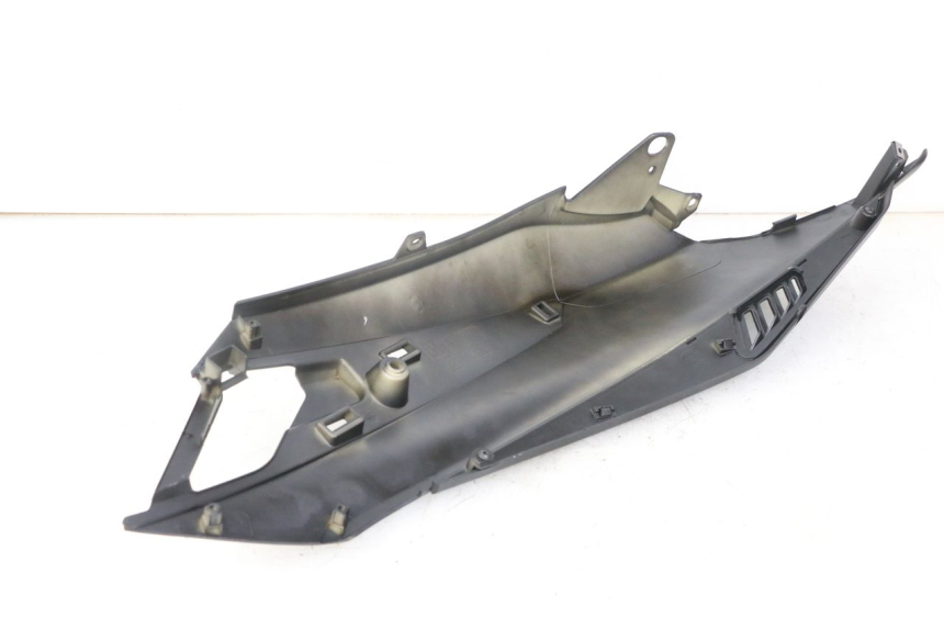 photo de PARAFANGO POSTERIORE DESTRO APRILIA SXR 50 (2021 - 2023)