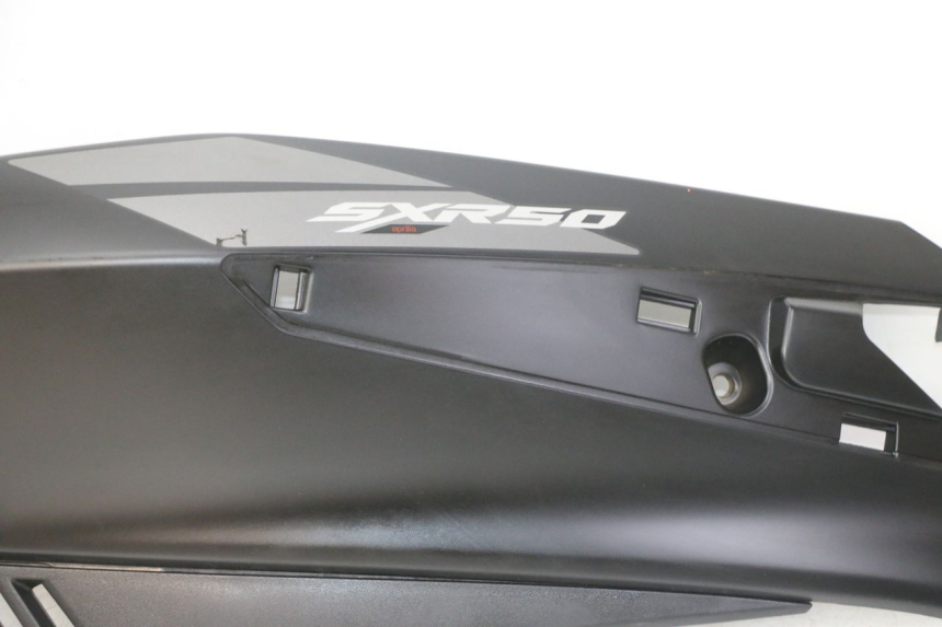 photo de PARAFANGO POSTERIORE DESTRO APRILIA SXR 50 (2021 - 2023)