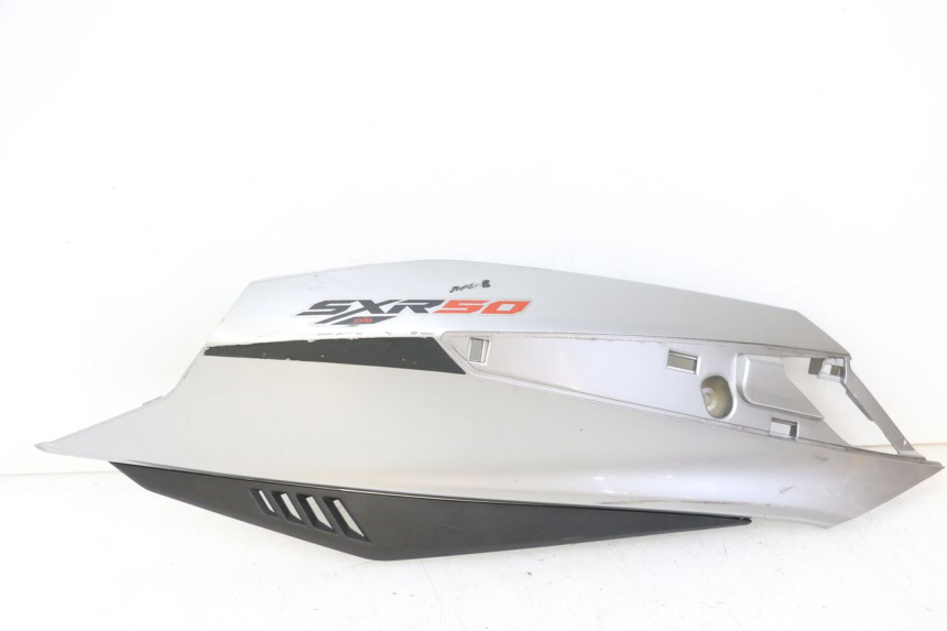 photo de PARAFANGO POSTERIORE DESTRO APRILIA SXR 50 (2021 - 2023)