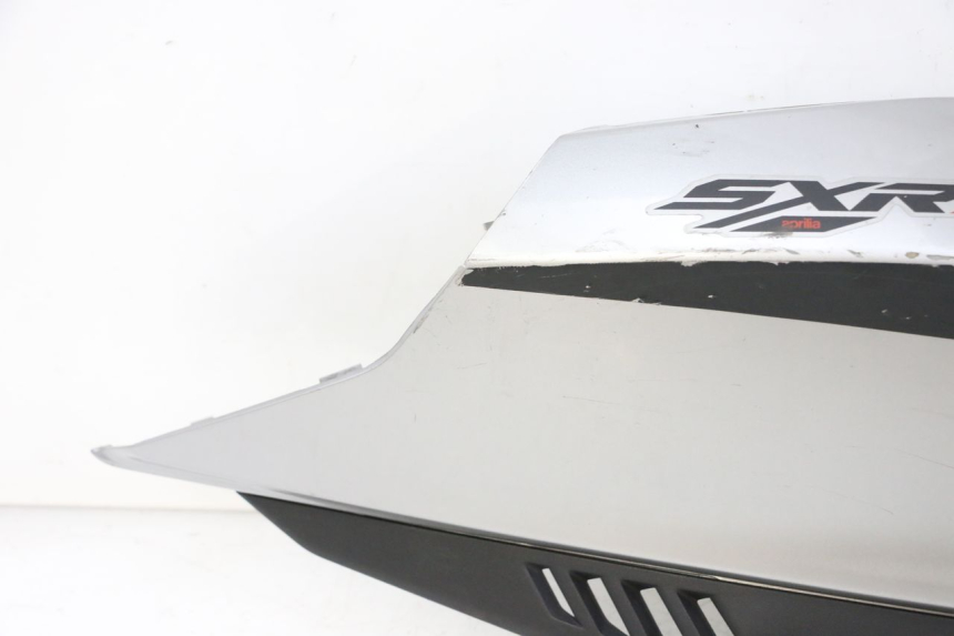 photo de PARAFANGO POSTERIORE DESTRO APRILIA SXR 50 (2021 - 2023)