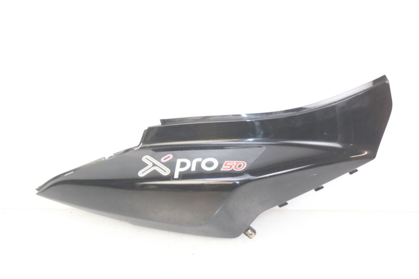 photo de PARAFANGO POSTERIORE DESTRO SYM X-PRO 4T 50 (2014 - 2021)
