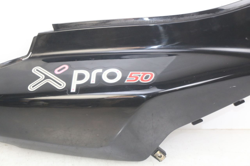 photo de PARAFANGO POSTERIORE DESTRO SYM X-PRO 4T 50 (2014 - 2021)